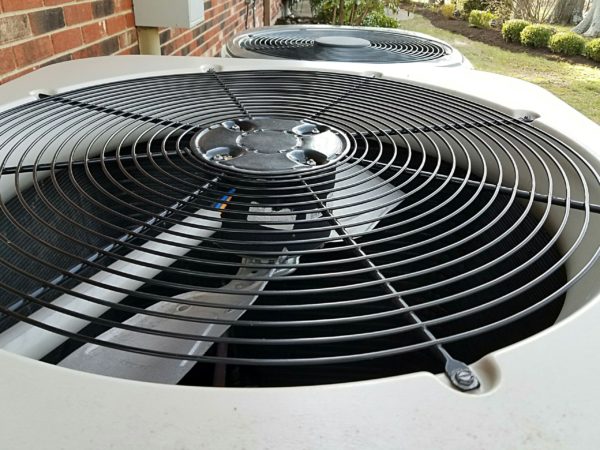 AC Unit with dampers in Dexter, MO